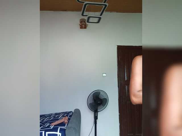GlobeTrottieHottie1 live cam on BongaCams