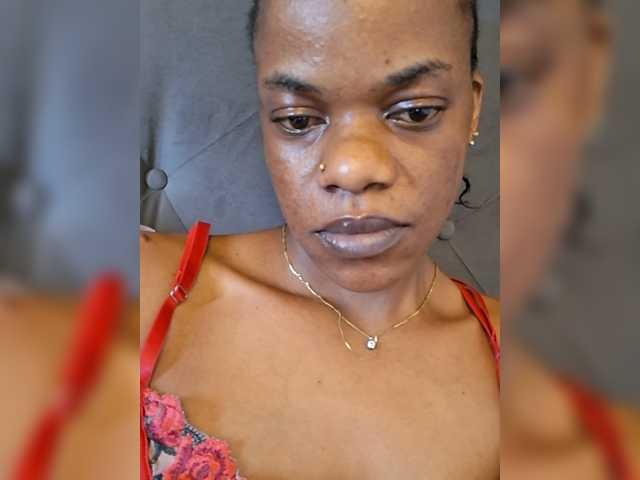 ShontieVicen live cam preview