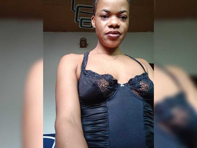 ShontieVicen webcam