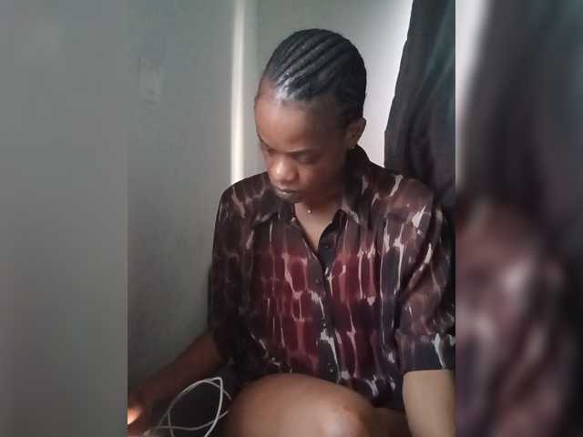 ShontieVicen live cam preview