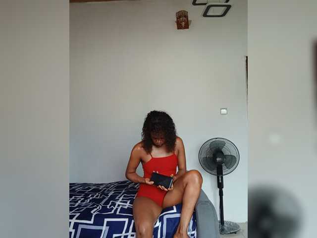 GlobeTrottieHottie1