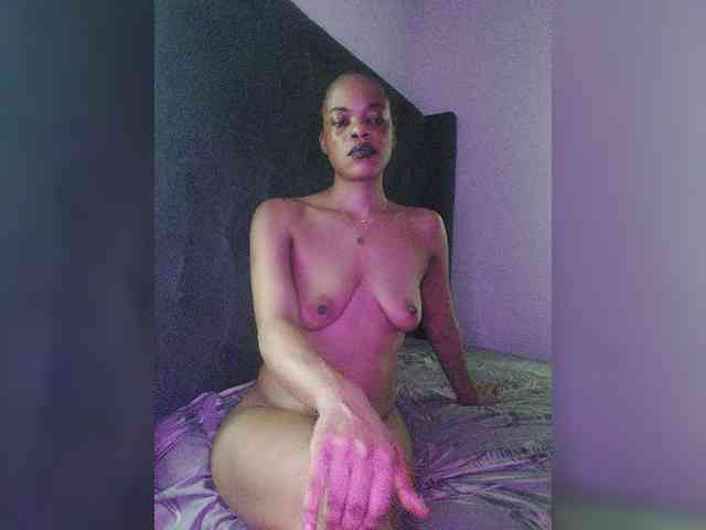 GlobeTrottieHottie1