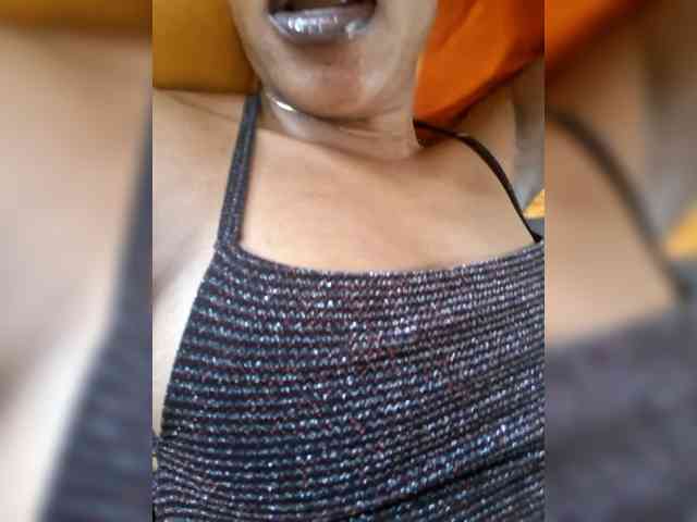 GlobeTrottieHottie1 webcam