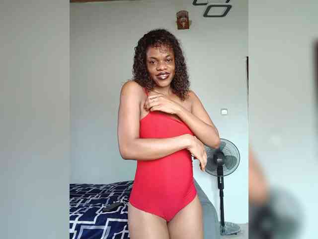 GlobeTrottieHottie1 GlobeTrottieHottie1