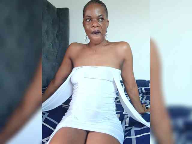 ShontieVicen webcam