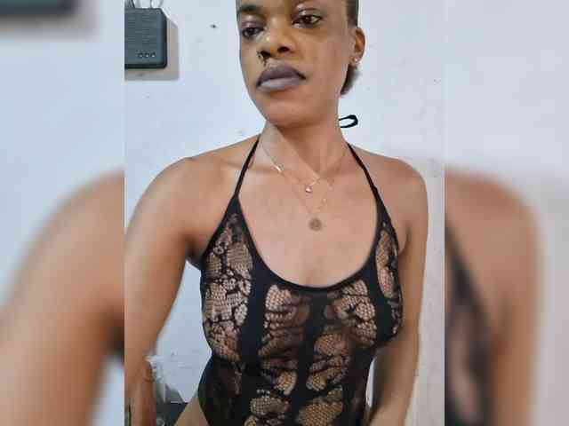 GlobeTrottieHottie1 webcam