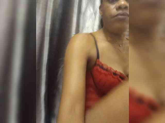 GlobeTrottieHottie1 webcam