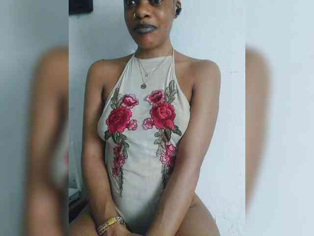 GlobeTrottieHottie1 webcam