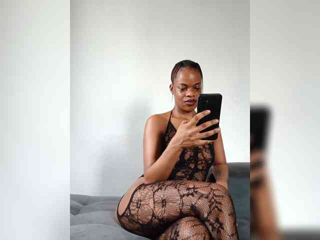 ShontieVicen webcam