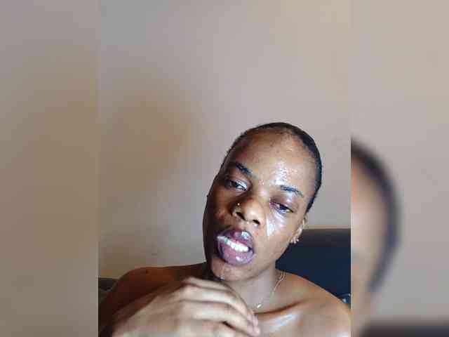ShontieVicen webcam