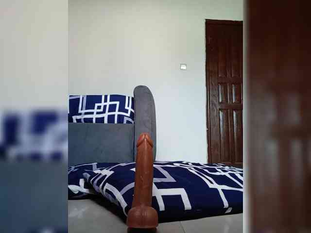 ShontieVicen webcam