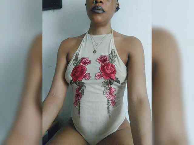GlobeTrottieHottie1