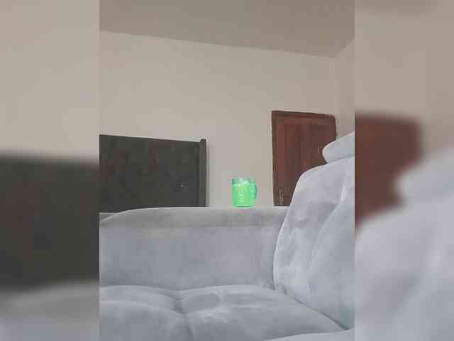 GlobeTrottieHottie1 webcam