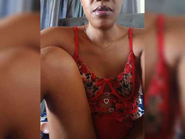 GlobeTrottieHottie1 webcam