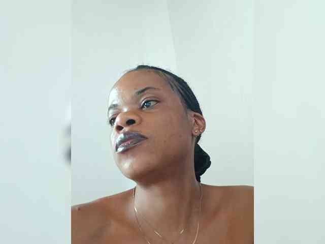 ShontieVicen webcam