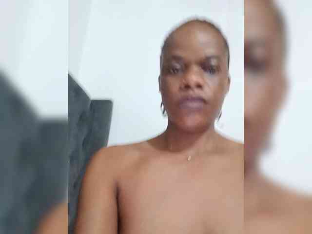 ShontieVicen webcam