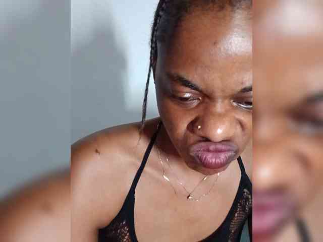 ShontieVicen webcam
