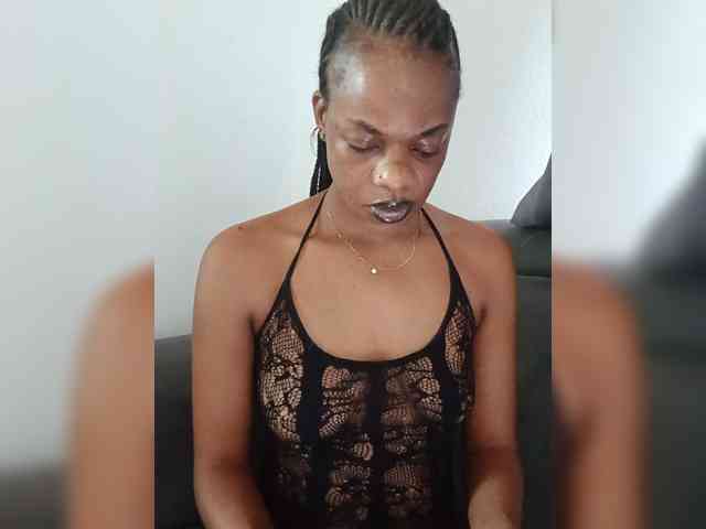 GlobeTrottieHottie1 GlobeTrottieHottie1
