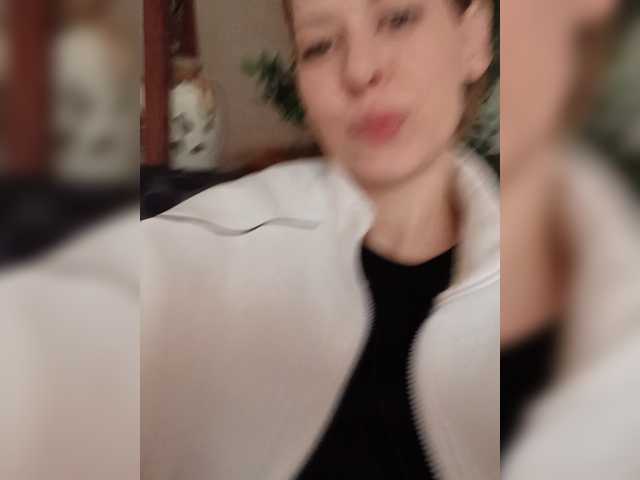 AnastasiaSinfil, en directo ahora en BongaCams