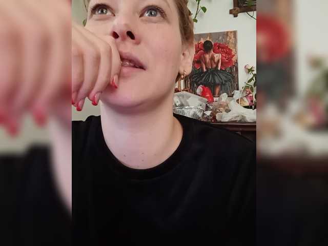AnastasiaSinfil live cam on BongaCams