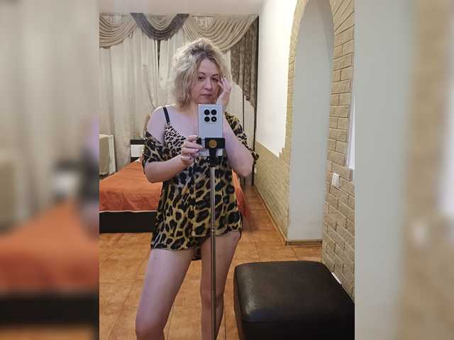 AnastasiaSinfil live webcam show