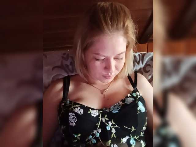 AnastasiaSinfil live cam on BongaCams