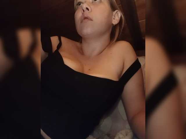 AnastasiaSinfil live cam on BongaCams