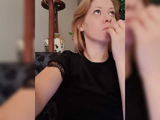 AnastasiaSinfil, en directo ahora en BongaCams