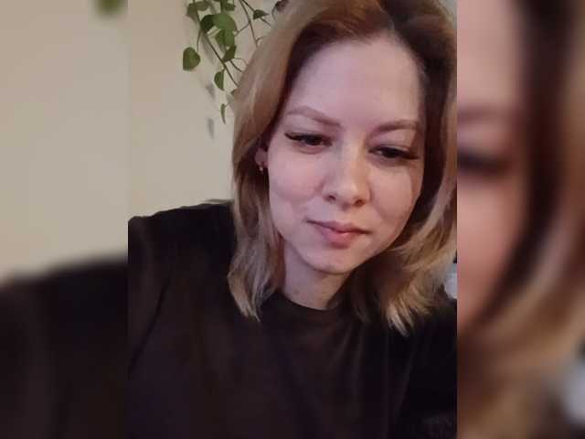 AnastasiaSinfil live cam on BongaCams