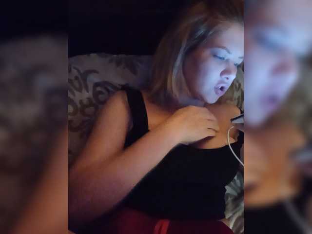 AnastasiaSinfil live cam on BongaCams
