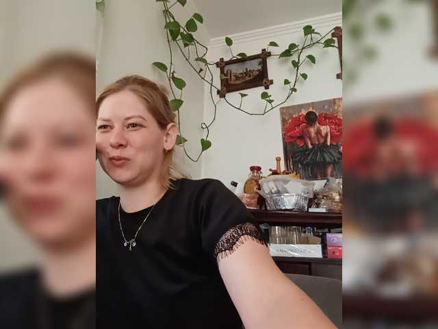 AnastasiaSinfil live cam on BongaCams