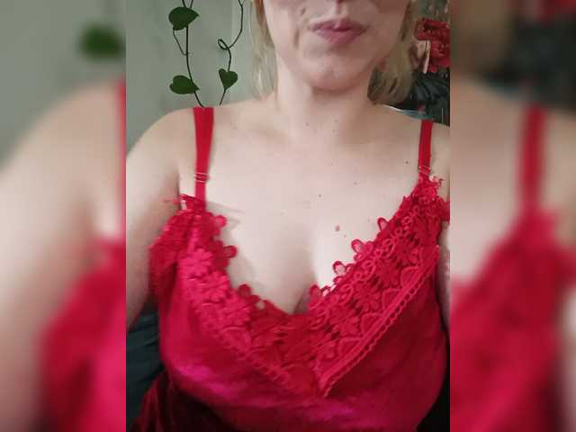 AnastasiaSinfil live cam on BongaCams