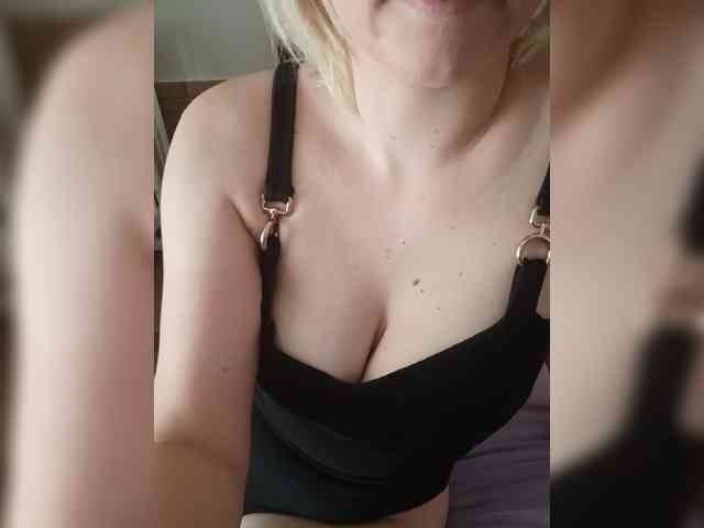 AnastasiaSinfil webcam