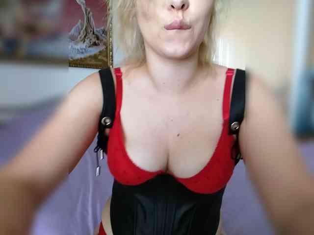 AnastasiaSinfil webcam