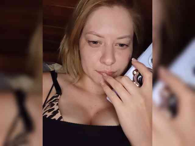 AnastasiaSinfil webcam