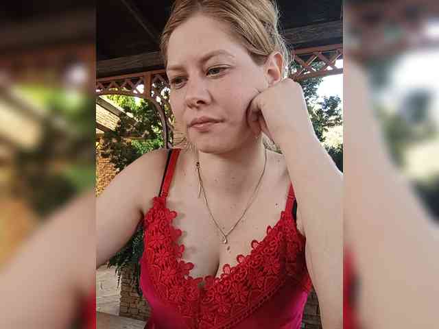 AnastasiaSinfil webcam