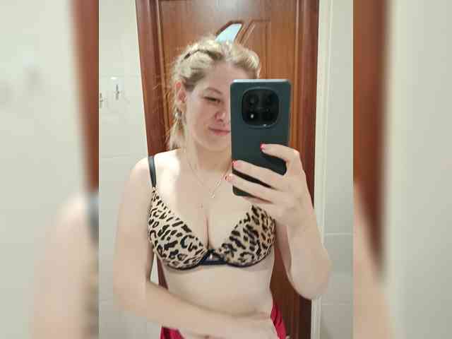 AnastasiaSinfil webcam