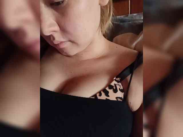 AnastasiaSinfil webcam