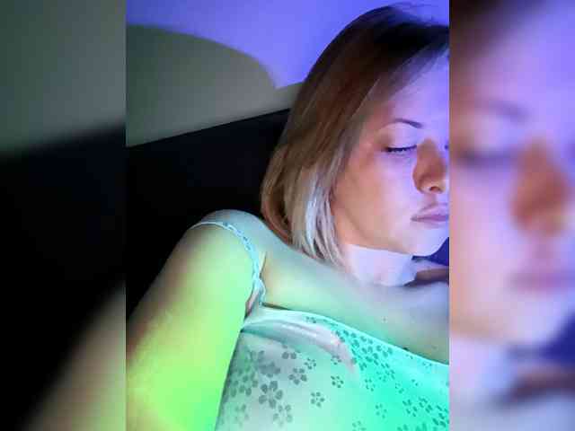 AnastasiaSinfil webcam