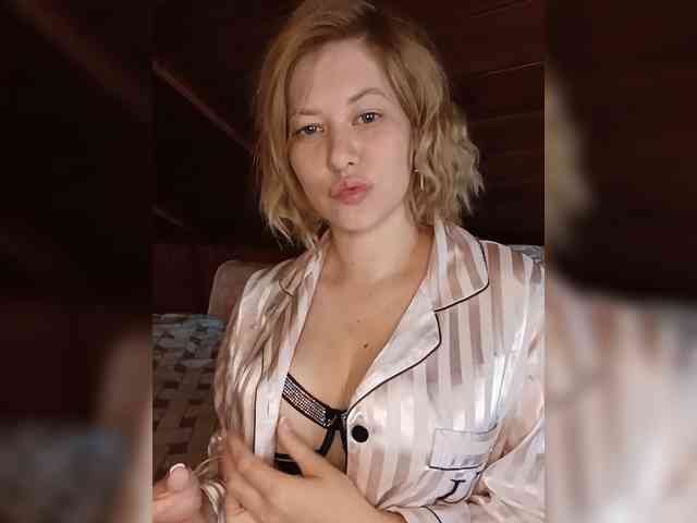 AnastasiaSinfil webcam