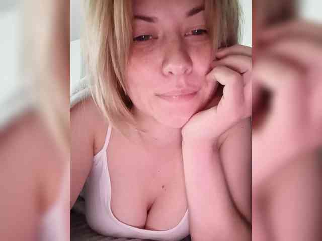 AnastasiaSinfil webcam