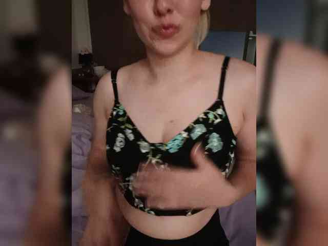 AnastasiaSinfil webcam