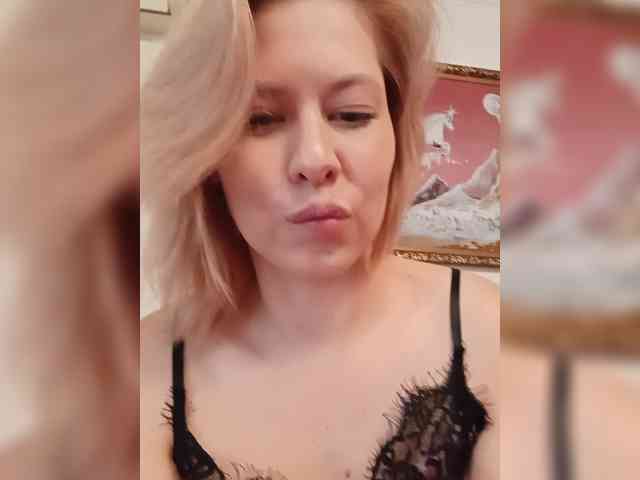 AnastasiaSinfil webcam