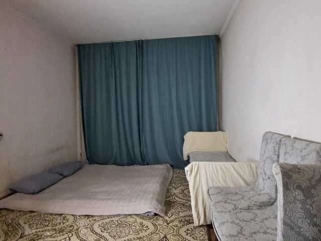 AraPfieffer's BongaCams show and profile