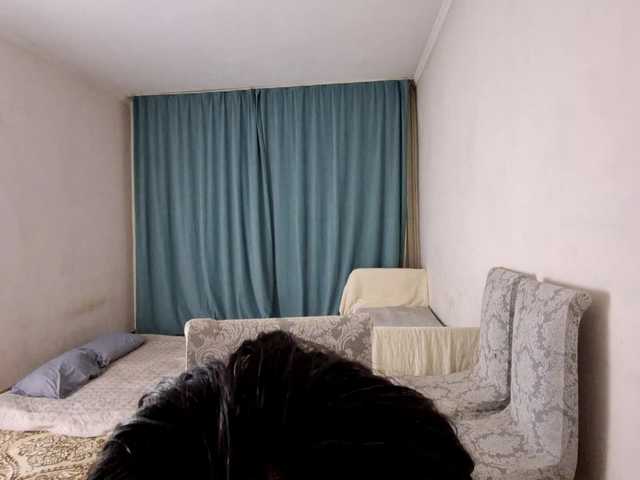 AraPfieffer's BongaCams show and profile