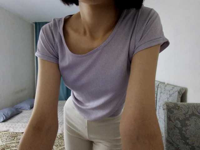 AraPfieffer's BongaCams show and profile