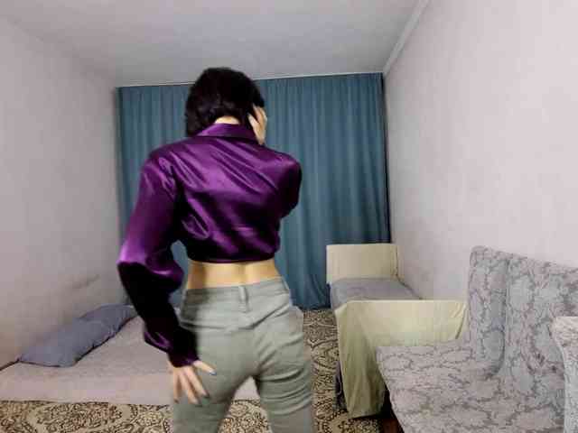 UrSweetieLeigh webcam