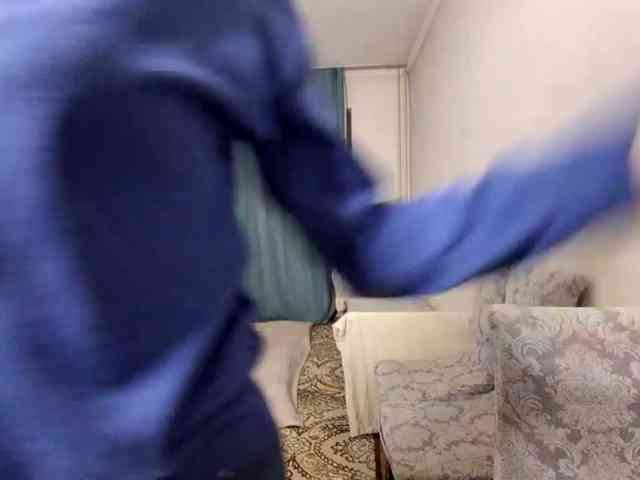 UrSweetieLeigh webcam