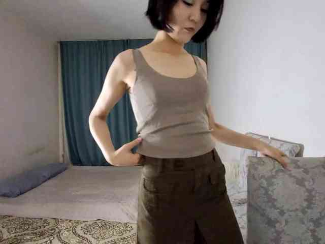 UrSweetieLeigh webcam