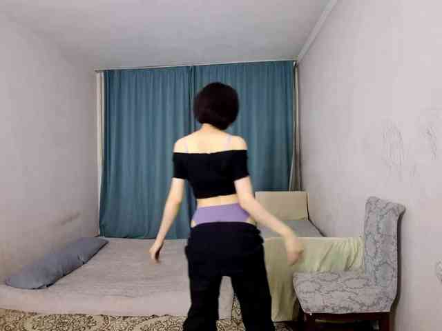 UrSweetieLeigh webcam